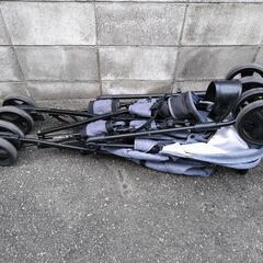 二人乗りベビーカーの画像