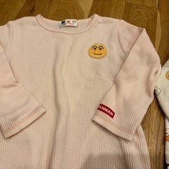 シミあり　アンパンマン子ども服の画像