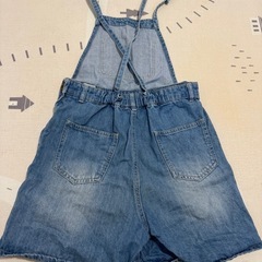 サロペット　ひざ上丈の画像
