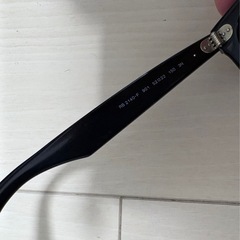 レイバン　ウェイファーラー　rb2140f 901 52/22 ポラライズドの画像