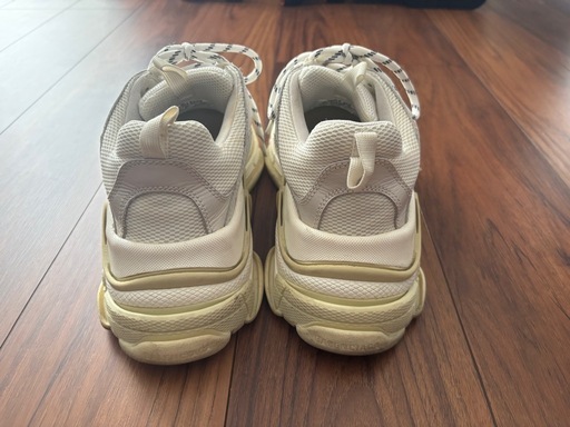 BALENCIAGA tripleS バレンシアガ　トリプルS スニーカー