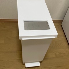 30Lゴミ箱の画像