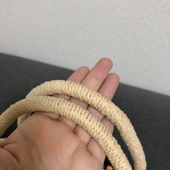 レース付きカラフルなカゴバッグの画像