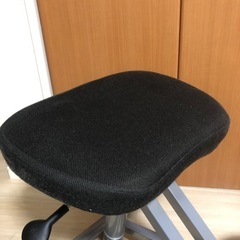 学習椅子 バランスチェア ガス圧昇降タイプの画像