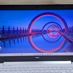 🍆NEC🌟Lavie🌟NS300K🌟美品白高性能🌟SSD🌟WIN11🌟Office2021の画像