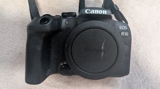 Canon R10(APS-C ミラーレス1眼）を売ります