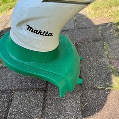 マキタ 電動草刈機 
の画像