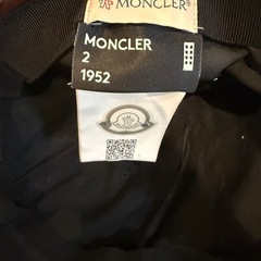 MONCLER 帽子の画像