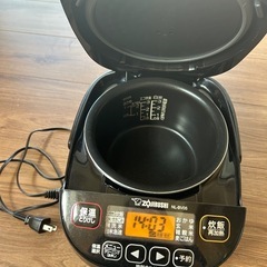 使用期間1年　炊飯器の画像