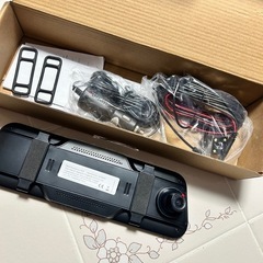 ①新品・タッチパネル式 ミラー型　前後ドライブレコーダーの画像