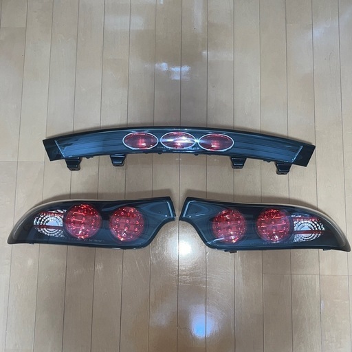 未使用品！ MAZDAマツダRX-7 FD3S用 SONARソナー LEDテールランプ テールライト センターガーニッシュ 3点セット SONAR SK3710 MDR7 / SONAR SK3711 MDR7 / SONAR SK3730 MDR7