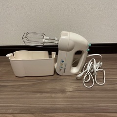 ケース付きハンドミキサー　泡立て器の画像