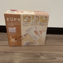 ケース付きハンドミキサー　泡立て器の画像
