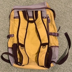 Paul Smith イエロー　バックパックの画像