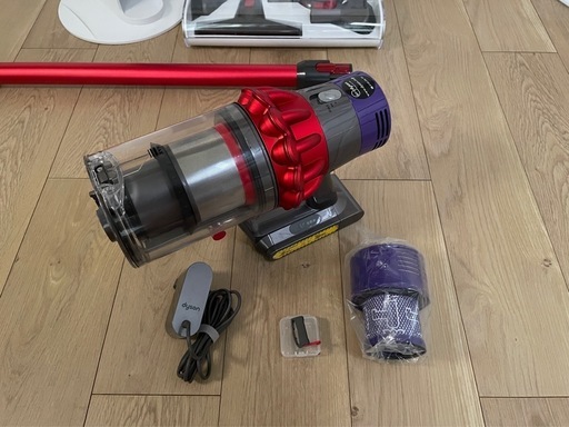 決まりました。ダイソンV10SV12フロアドック収納新品パイプ付２タイプヘッドから選択式　純正高容量優良バッテリー装着