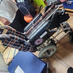 車椅子　の画像