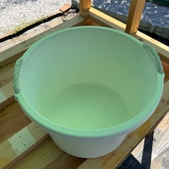 30リットル　万能バケツ　白の画像