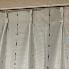 ニトリ　遮光カーテン　210 100 の画像