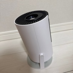 【美品・ほぼ未使用】プロジェクターの画像
