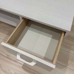 ニトリ フロアテーブル 定価1万円の画像
