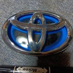 トヨタのエンブレム　小さいの画像
