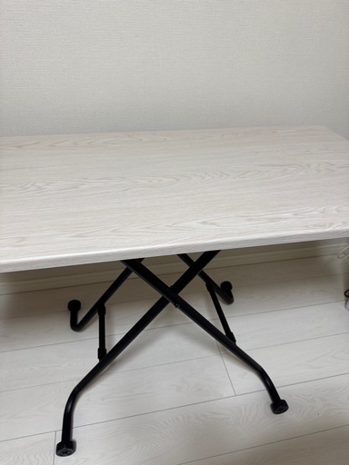 ニトリ昇降テーブル