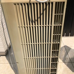 窓枠エアコン　ハイアール　100Vの画像