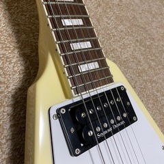EDWARDS E-FV-LTD フライングV エドワーズ　ダンカンピックアップ仕様の画像