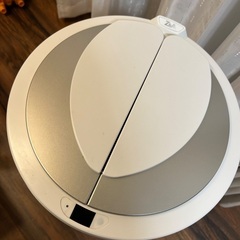 【自動開閉ゴミ箱】ZitA CIRCLE ジータ サークルの画像