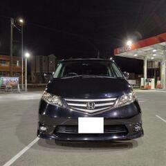 1日5,999円で8人乗りフルサイズミニバンが乗り放題。