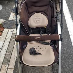 COMBI ディアクラッセオート ベビーカーの画像