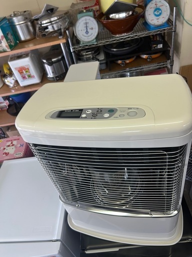 万代店　極美品　分解掃除済みCORONA FFストーブ ミニパル FF-VT4224P 11畳用 