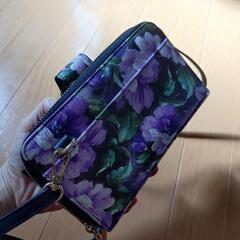 お財布バッグの画像