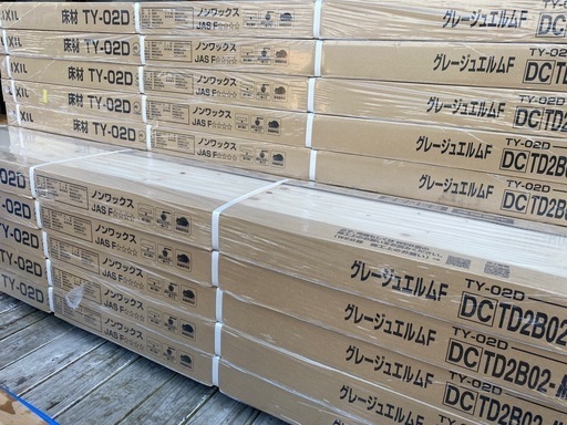 フローリング床材