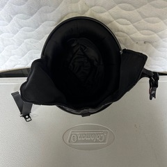 ゴーグル付きヘルメットの画像