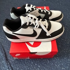 NIKE EBERNON LOW PREM 29.5 cmの画像