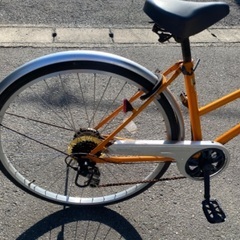 カゴつき自転車の画像