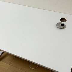 【新品未使用】ゲーミングデスク/パソコンデスクの画像
