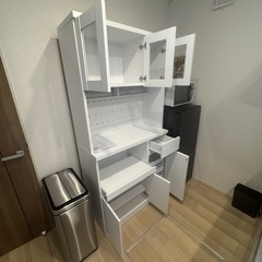 食器棚　LOWYAの画像
