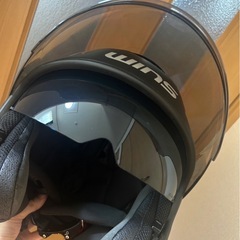 ウィンズ　ヘルメットの画像