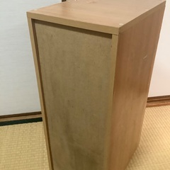 引き出し付き 4段棚の画像