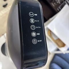 【中古品】2015年製デザインタワーファン／ブラック／WGTF151Dの画像