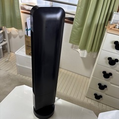 【中古品】2015年製デザインタワーファン／ブラック／WGTF151Dの画像