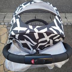 ピジョン ビングル BB0 モノクロスラッシュ ベビーカーの画像