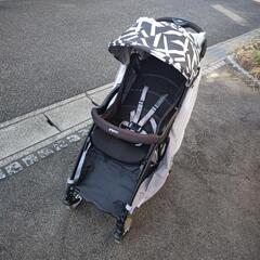 ピジョン ビングル BB0 モノクロスラッシュ ベビーカーの画像