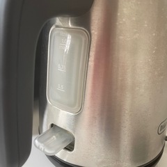 デロンギ　電気ポットの画像