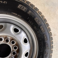 スタッドレスタイヤ　マルチ　てっちん　145/80/R12 12インチ 3本セットの画像