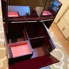 レトロなメイクボックス　化粧箱
の画像