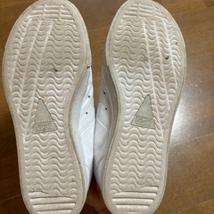 オニツカタイガースニーカーの画像