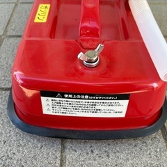 携行缶　ガソリン　5L 赤の画像